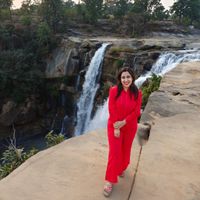 Shikha Bajaj (@Tarotnumero_Healer_Bajaj) Profile Image | coto