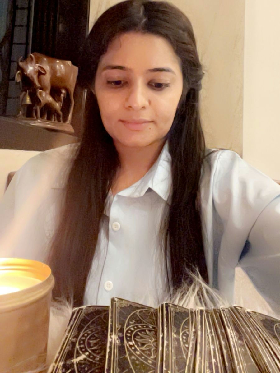 watch her live on coto #