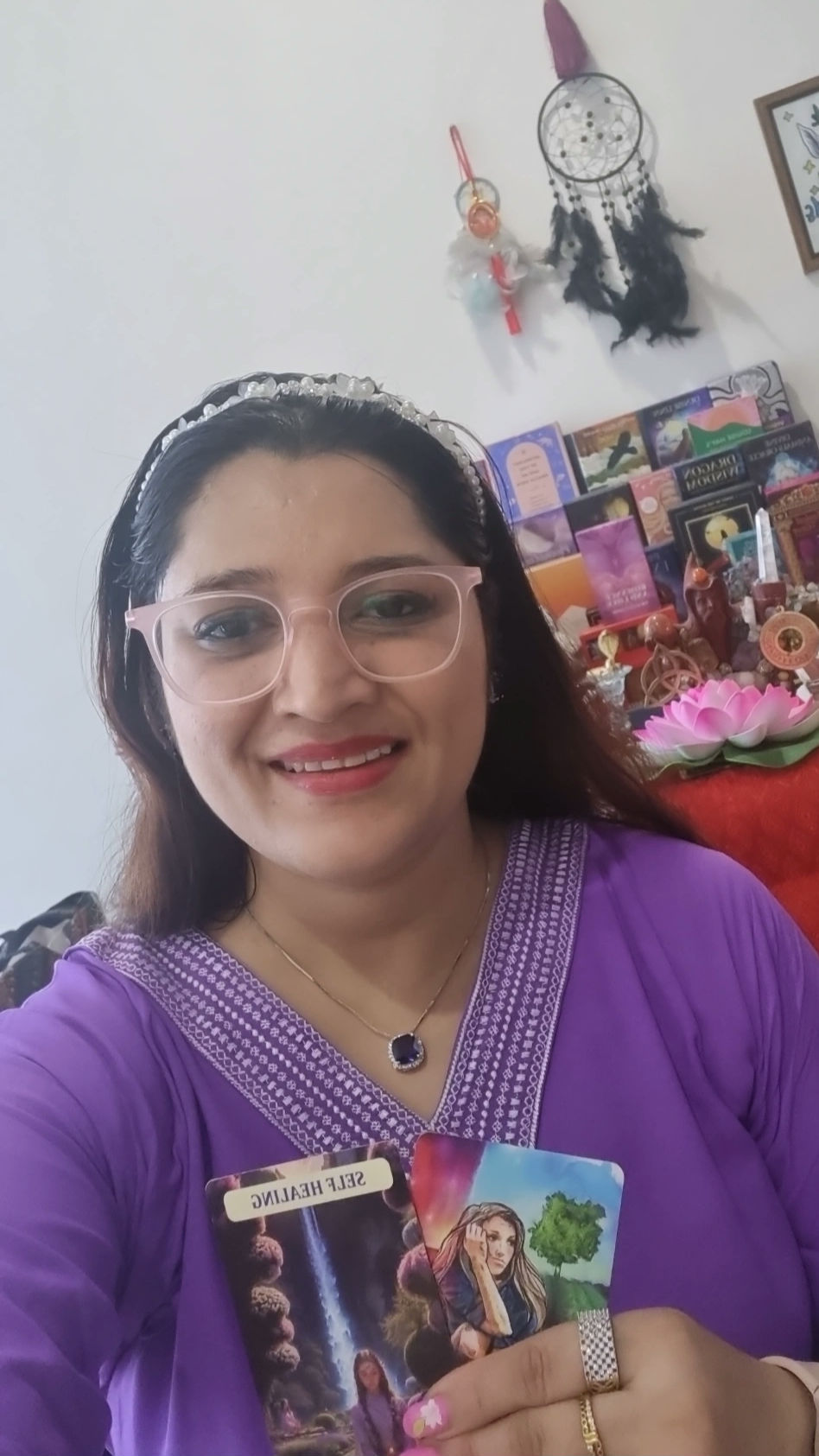 Hello everyone 🙏
See me go live on 12pm (12pm-3pm)
Sometimes we need to keep faith in the universe & the divine. Believe that all is working out in your favour. Feel peaceful from within as you work on your own healing. That is, now is the time to focus on yourself & some self healing is called for. :)