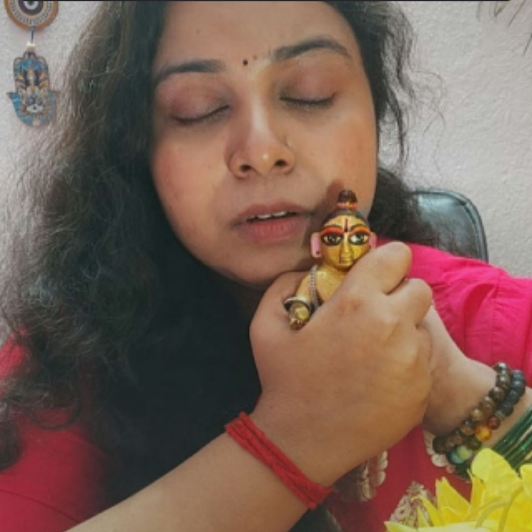 Hare Krishna ♥️
Joy Ma♥️
Thank you Universe and gratitude. I claim this energy.✨
Thank you Ma'am for always guiding me towards a positive path. After my father, what he has taught me, you also pushed me in the same path to keep my spine straight..❤️
Please Divine blessings me and ma'am you to bless me to become more spiritual.🌟⭐💫