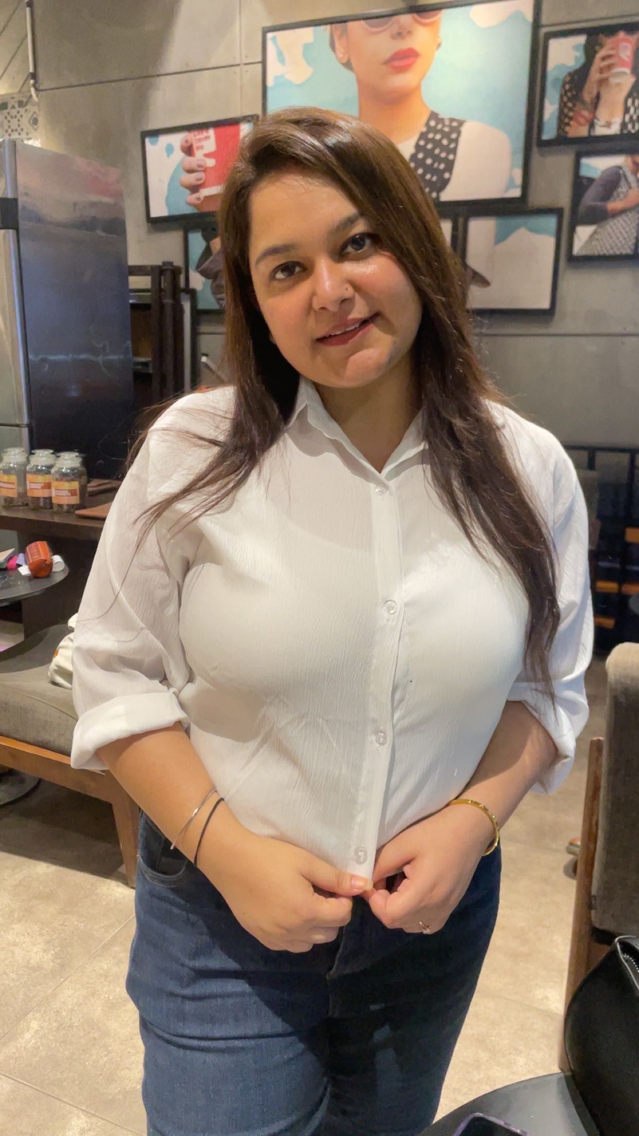Hey my coto buddies ❤️✨
My timings are changed now, 
From tomorrow I will be available 
On the below timings :-

7am-10am 
9pm-12pm
Weekoff-Friday 
