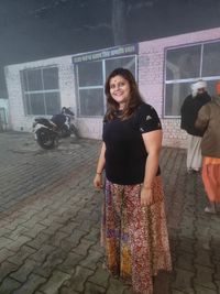 @yogini15 Profile Image | coto