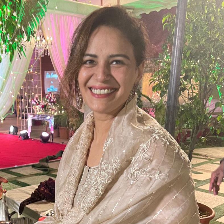 Mona Singh's avatar