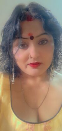 @Divyakaushal Profile Image | coto