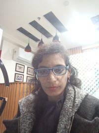 @pneelam7425 Profile Image | coto