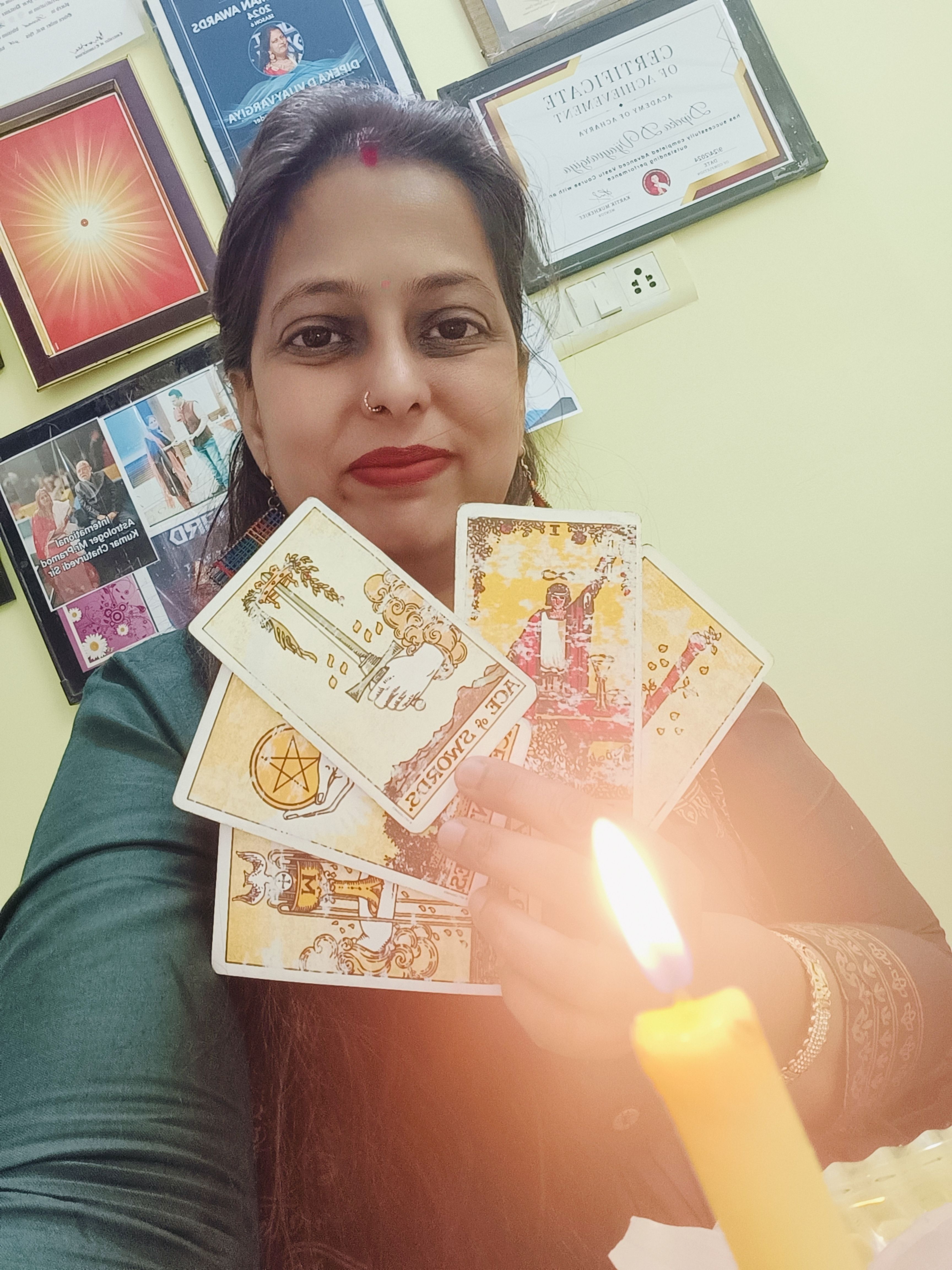 Tarot_Dvijayvargiya's avatar