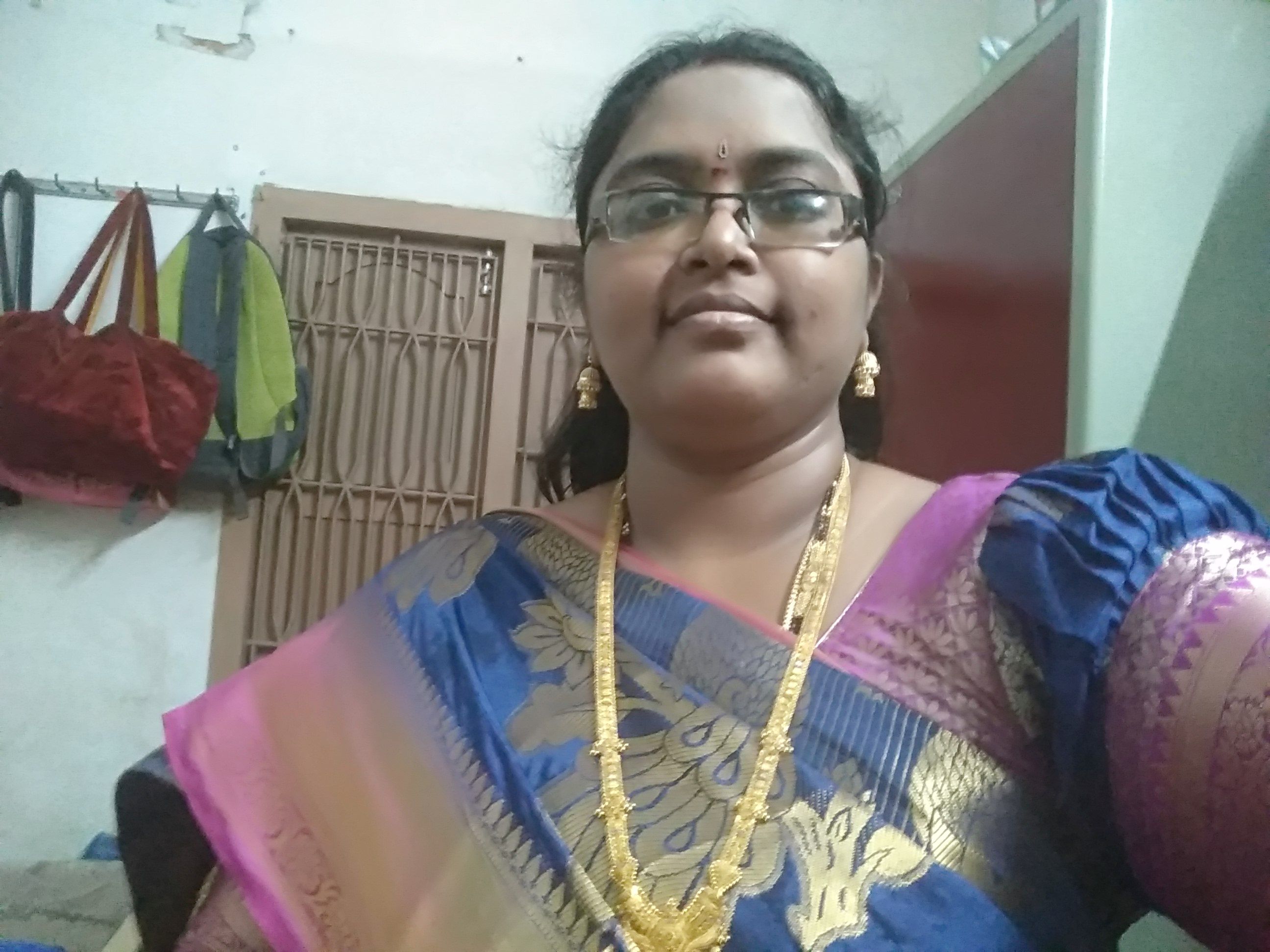 Rathna's avatar